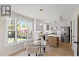 92 SCENIC WOOD CRESCENT - 4