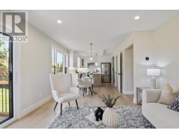 92 SCENIC WOOD CRESCENT - 5