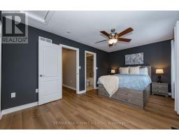 2 - 395 LINDEN DRIVE - 16