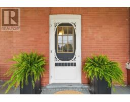 202 MCCONNELL STREET - 3