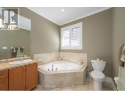 2285 LILAC AVENUE - 19