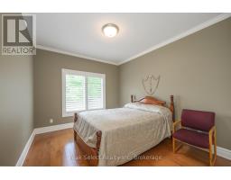2285 LILAC AVENUE - 22