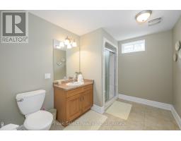 2285 LILAC AVENUE - 32