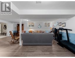 23 STORNOWAY CRESCENT - 37