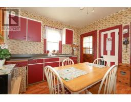 26 MOWAT STREET - 4