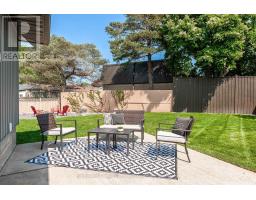 53 KATHRYN CRESCENT - 21