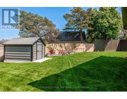 53 KATHRYN CRESCENT - 22
