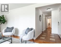 53 KATHRYN CRESCENT - 3