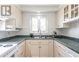 53 KATHRYN CRESCENT - 6