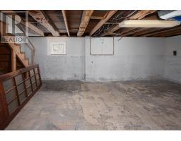 173 WATER STREET S - 22