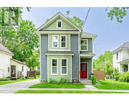 22 MOWAT STREET - 1
