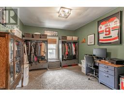 22 MOWAT STREET - 18