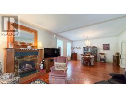 131 RATTENBURY STREET E - 12