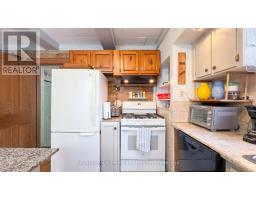 131 RATTENBURY STREET E - 21