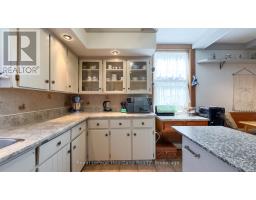 131 RATTENBURY STREET E - 22