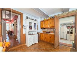 131 RATTENBURY STREET E - 23