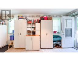 131 RATTENBURY STREET E - 25