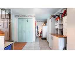 131 RATTENBURY STREET E - 27