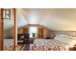 131 RATTENBURY STREET E - 39