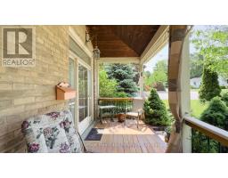 131 RATTENBURY STREET E - 43