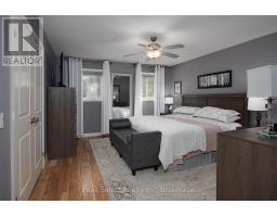 22 HOMEFIELD COURT - 21