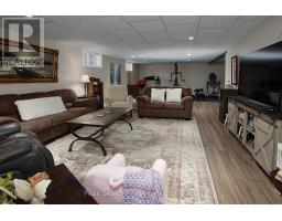 22 HOMEFIELD COURT - 29