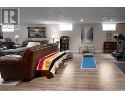 22 HOMEFIELD COURT - 31