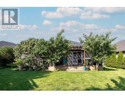 22 HOMEFIELD COURT - 35