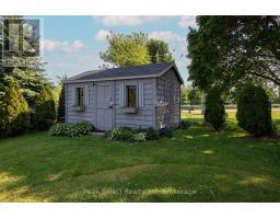 22 HOMEFIELD COURT - 40
