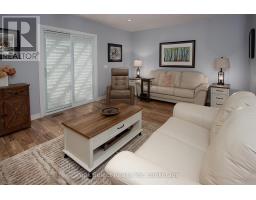 22 HOMEFIELD COURT - 8