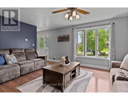 78 MILL STREET E - 18