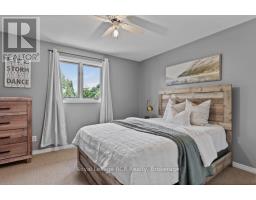 78 MILL STREET E - 27