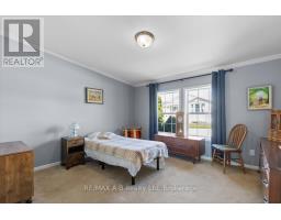 27 - 25 THAMES ROAD - 17