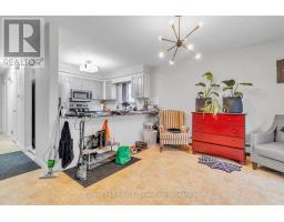 35 SHAFTSBURY DRIVE - 17