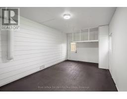 83 LORNE AVENUE - 33
