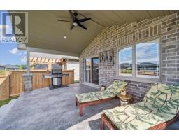 20 WINCHESTER CRESCENT - 29