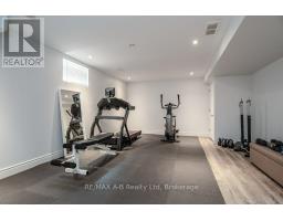 58 FRASER DRIVE - 36