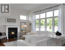343 TRACY STREET - 9