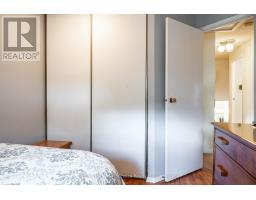 43 WOOTON COURT - 23