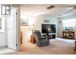 43 WOOTON COURT - 30
