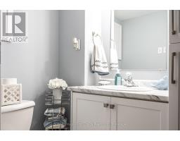 43 WOOTON COURT - 31