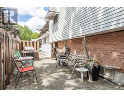 43 WOOTON COURT - 39