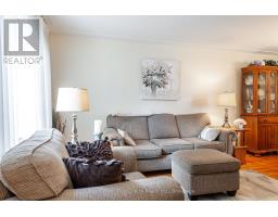 43 WOOTON COURT - 6