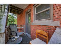 228 CONNAUGHT STREET - 30