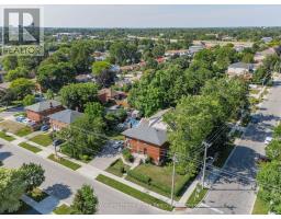 228 CONNAUGHT STREET - 38