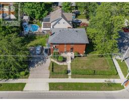 228 CONNAUGHT STREET - 40