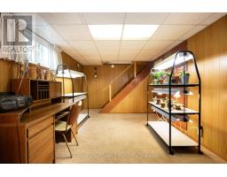 99 INGERSOLL STREET - 18