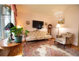 99 INGERSOLL STREET - 8