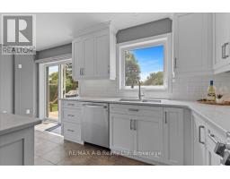 214 JORDAN CRESCENT - 16