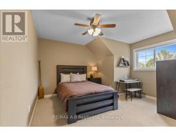 214 JORDAN CRESCENT - 36